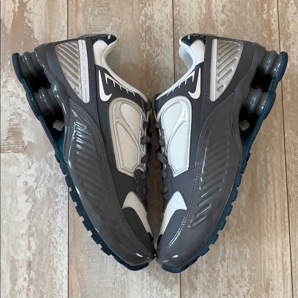 NEW Nike Shox enigma Grey sneakers shoes - Picture 7 of 9